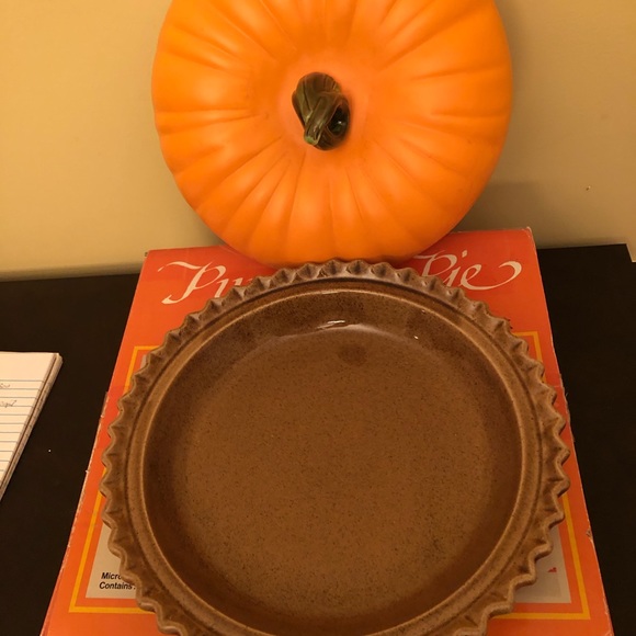 Pumpkin pie plate with lid - Picture 2 of 7